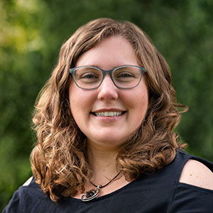 Karen Lanthier headshot